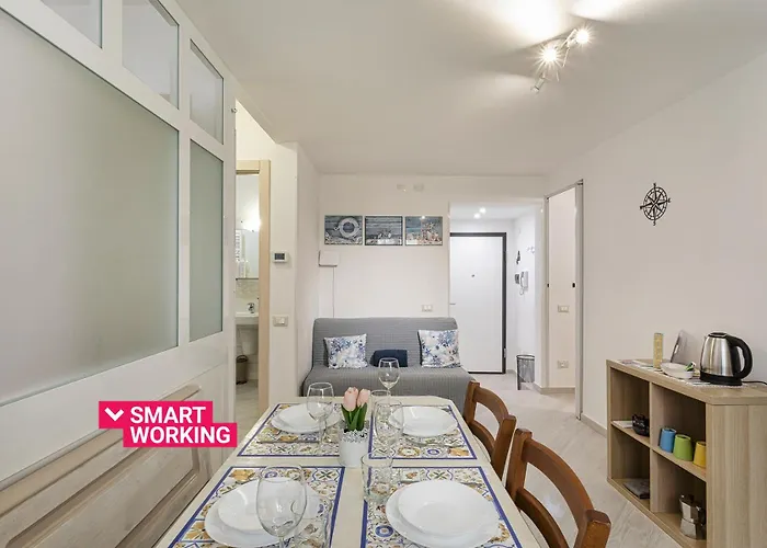 아파트 Comfy Near The Harbor By Wonderful Italy 제노바